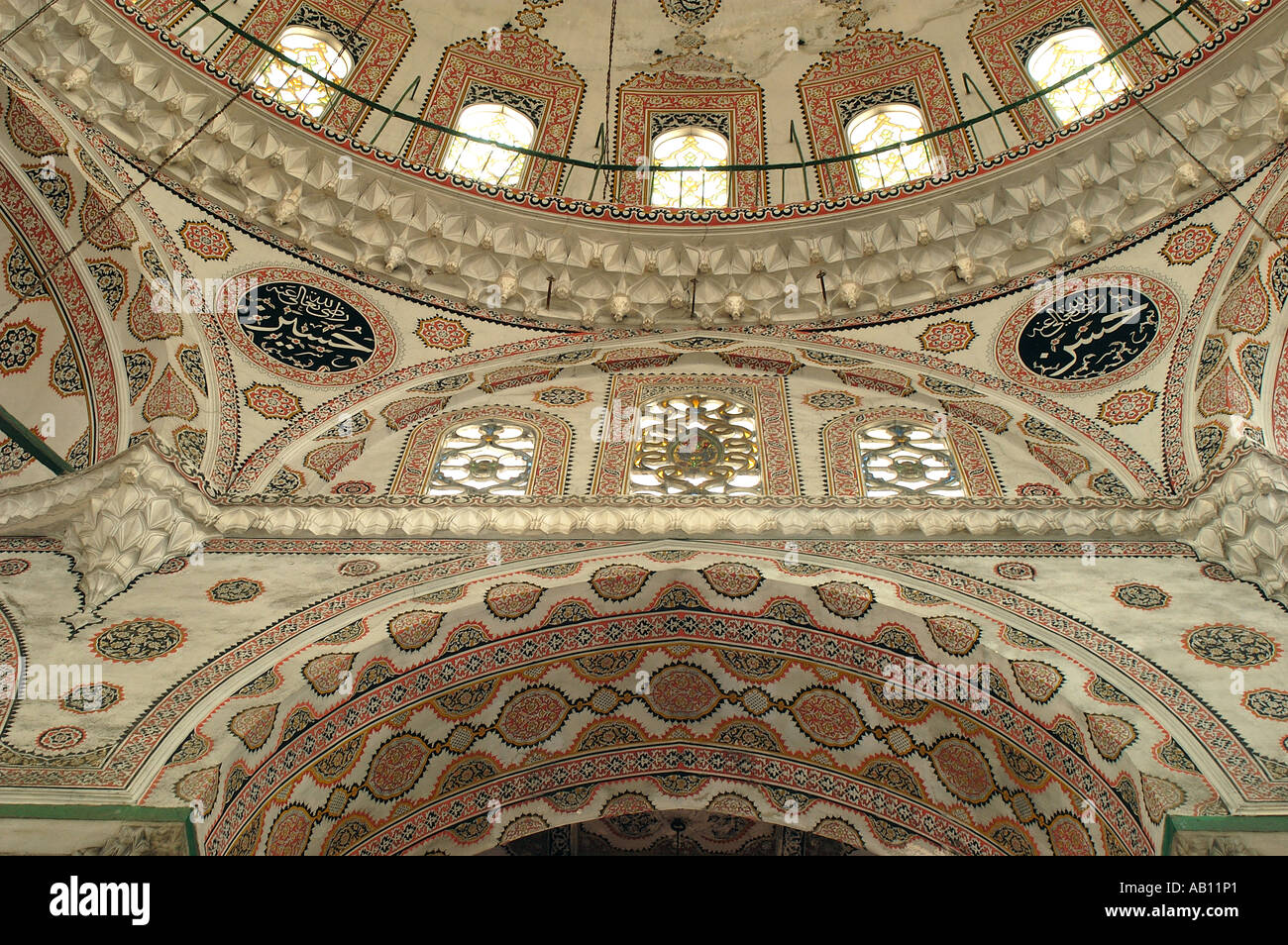 Yeni valide mosque Stock Photo Alamy
