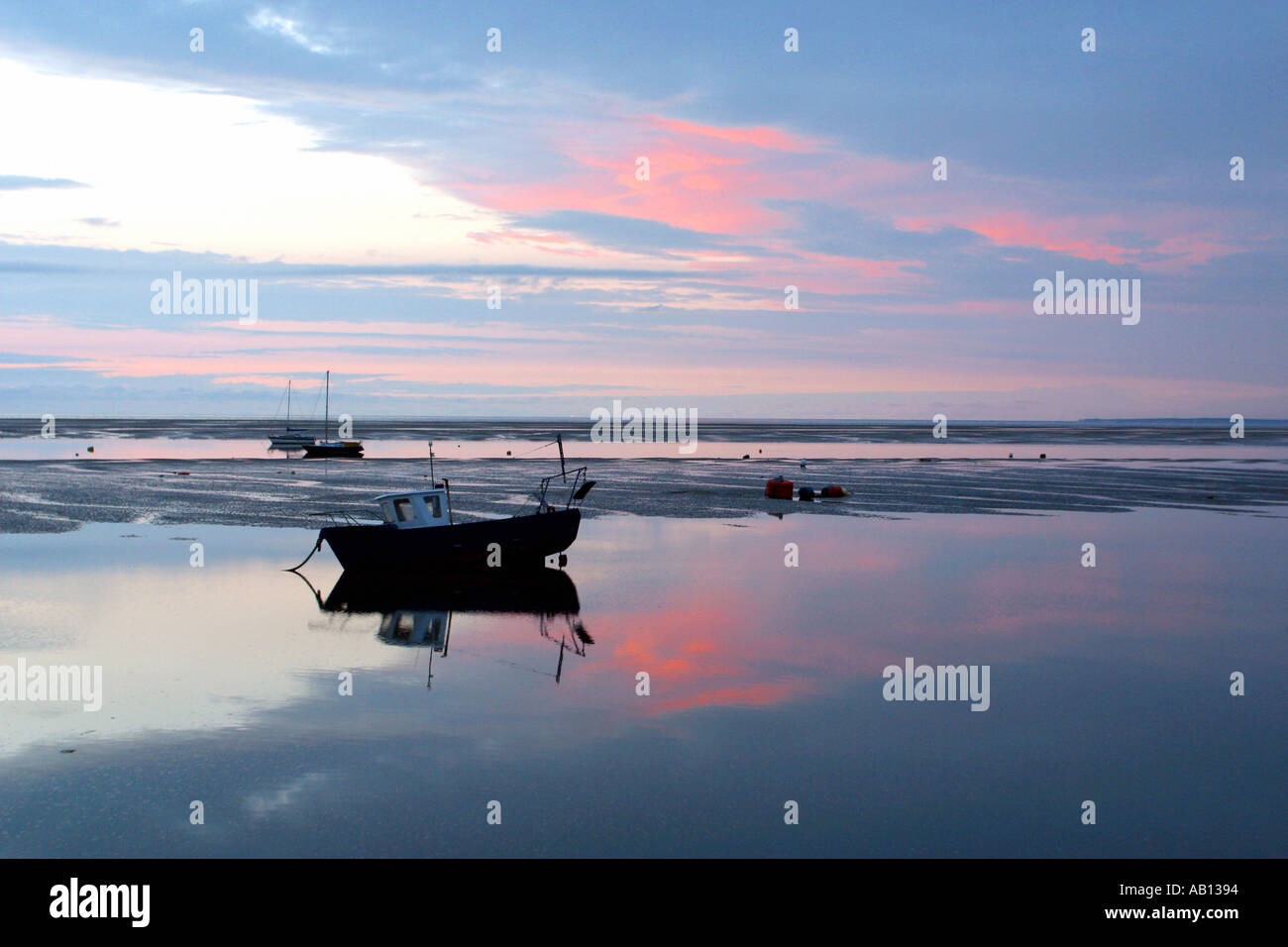 Estuary of the river dee hi-res stock photography and images - Alamy