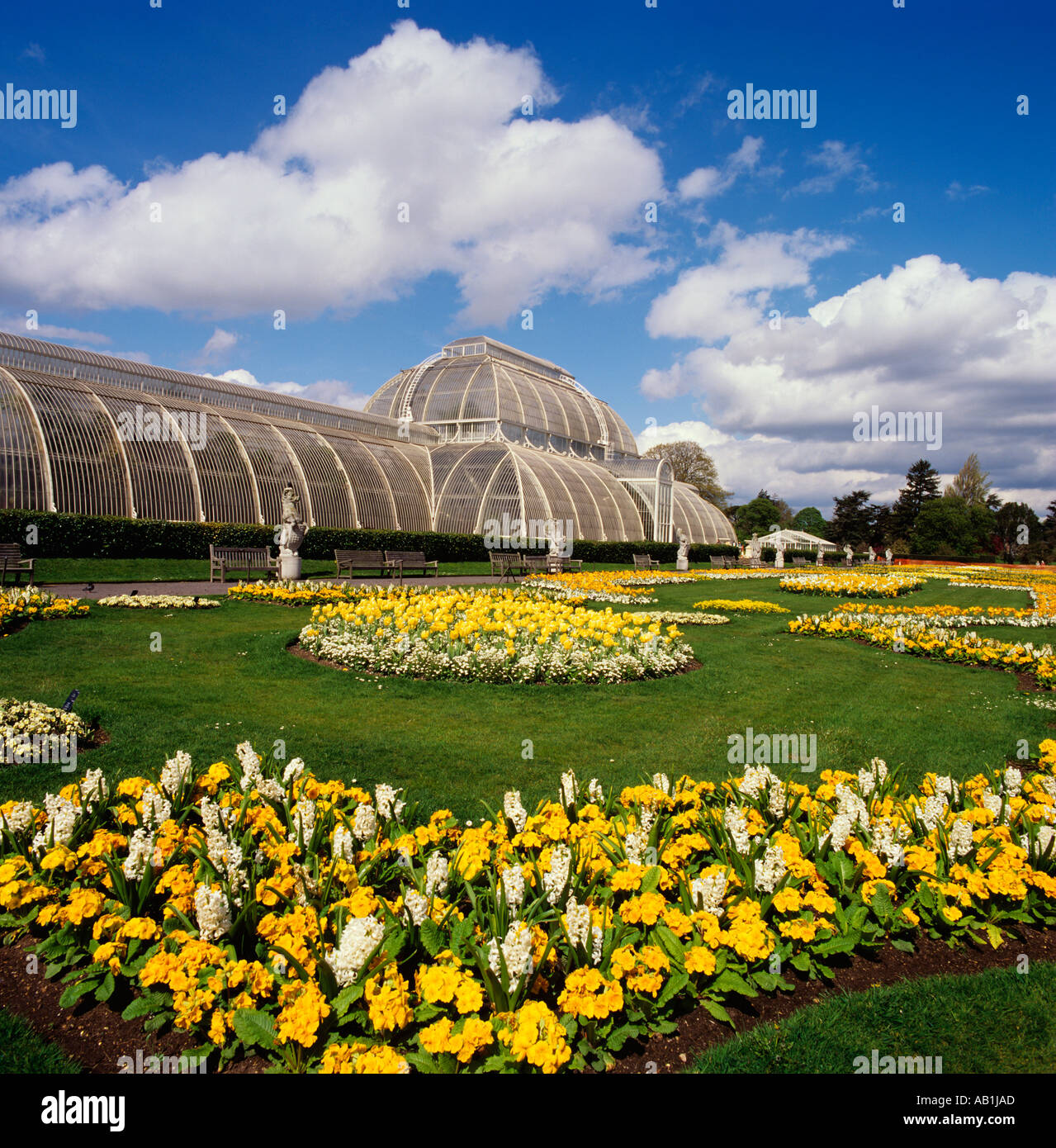 London Kew Gardens the Palm House springtime Stock Photo