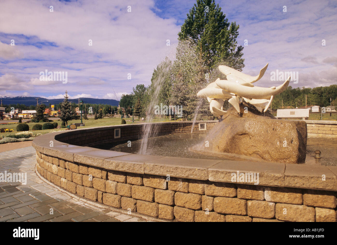 Salmon sculpture fountain Heritage Park Houston BC Stock Photo Alamy