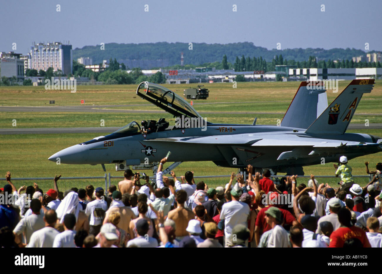 Europe Paris France Le Bourget F A 18F F18 Super Hornet and crowd Stock Photo