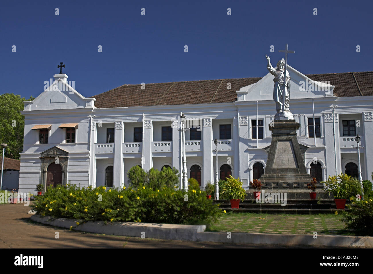 Palace Altinho Panjim Goa India Stock Photo 7286343 Alamy