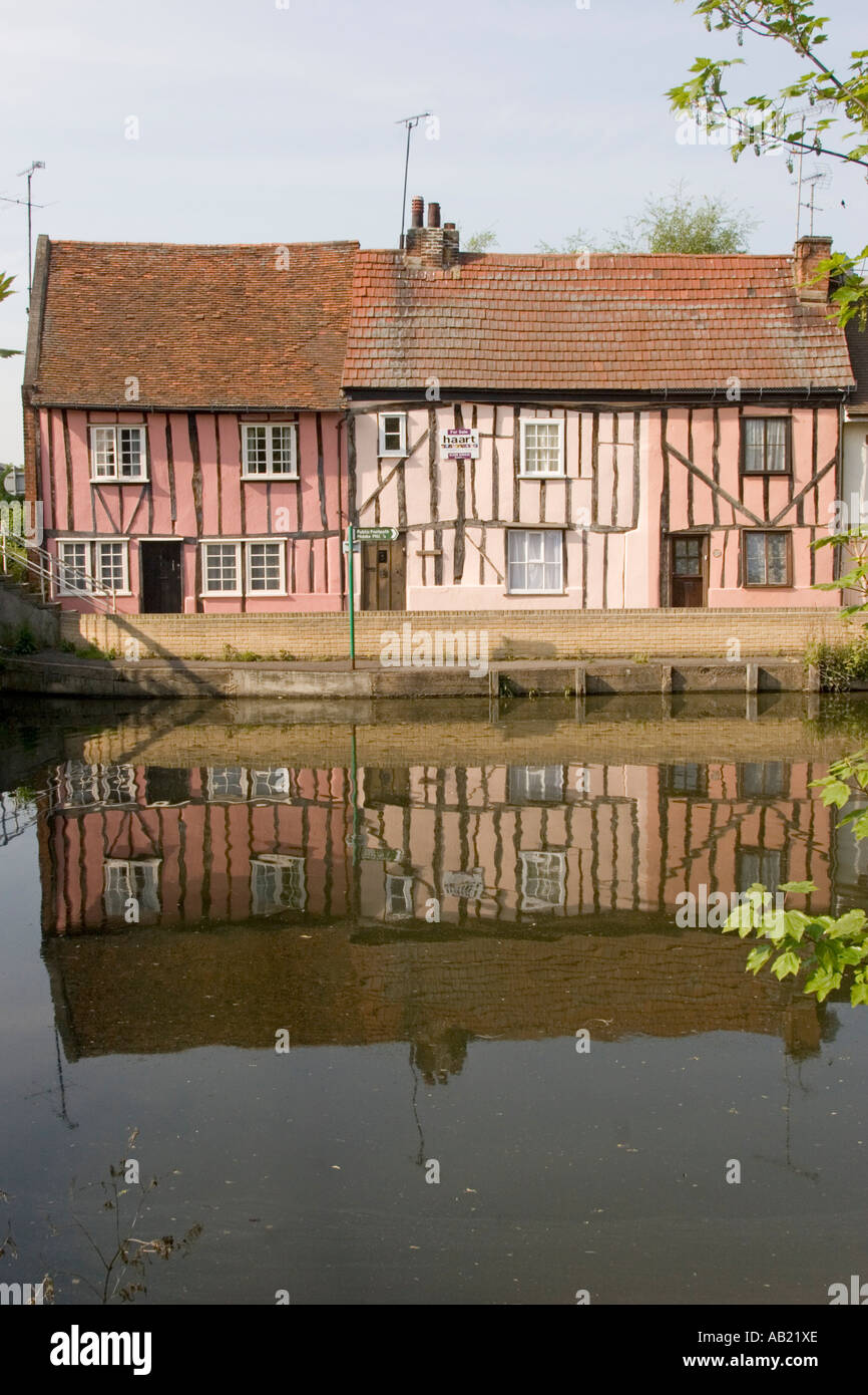 17th century halftimbered houses in North Station Road by the River