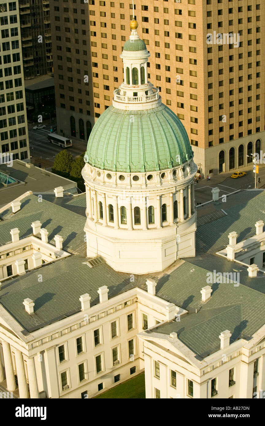 Elevated view of dome of Saint Louis Historical Old Courthouse Federal Style architecture built in 1826 and site of Dred Scott Stock Photo