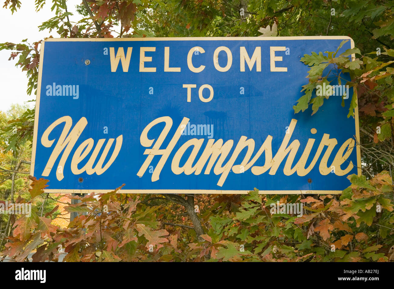 to New Hampshire state road sign Stock Photo Alamy