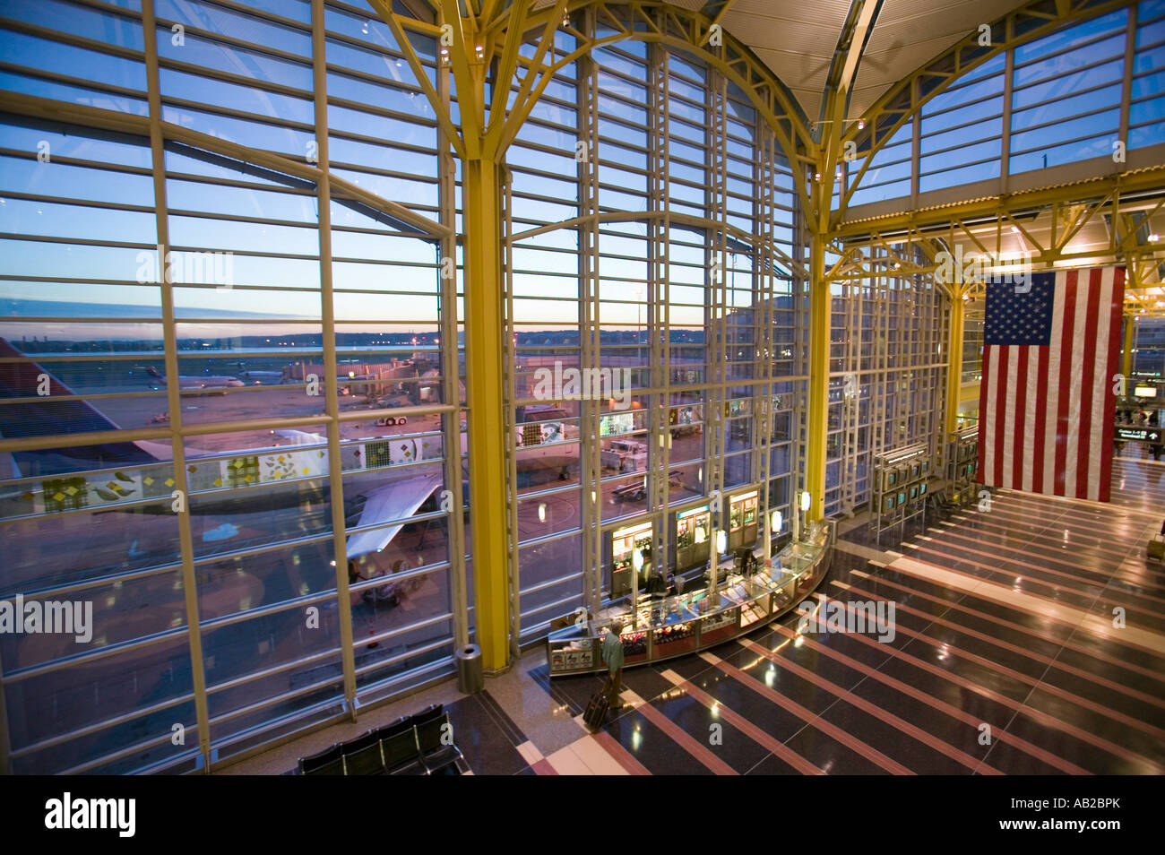 North terminal, ronald reagan airport hires stock photography and images Alamy