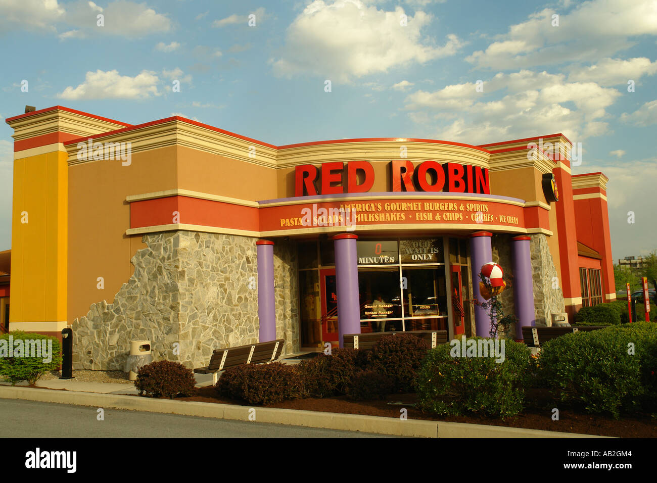 Red robin restaurant hires stock photography and images Alamy