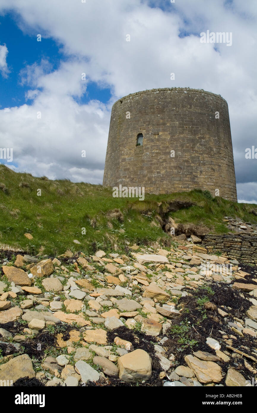 dh Crockness Martello Tower HOY ORKNEY SCOTLAND Stock Photo