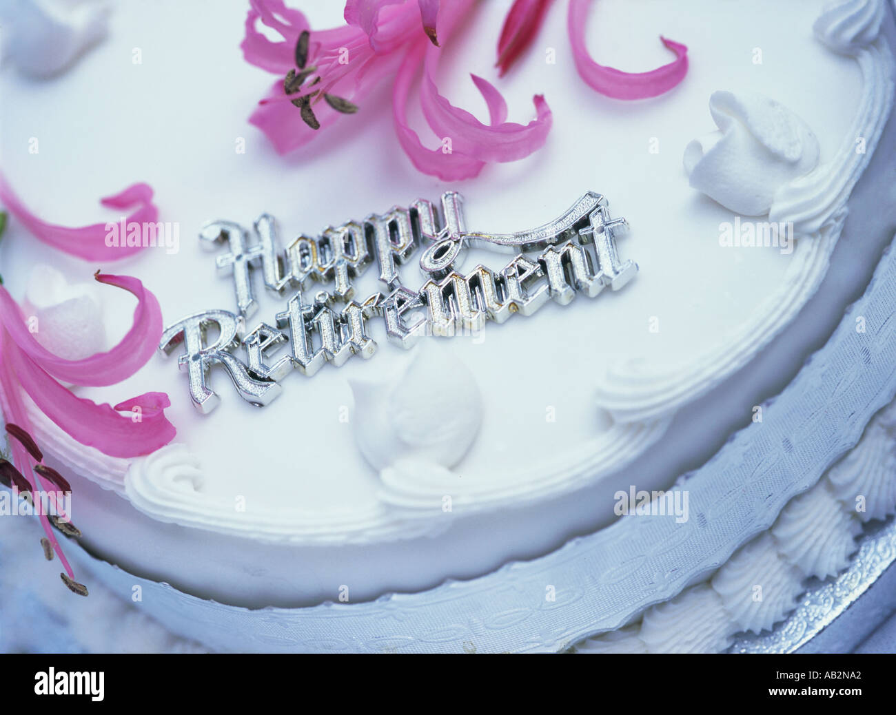 Happy Retirement cake Stock Photo - Alamy