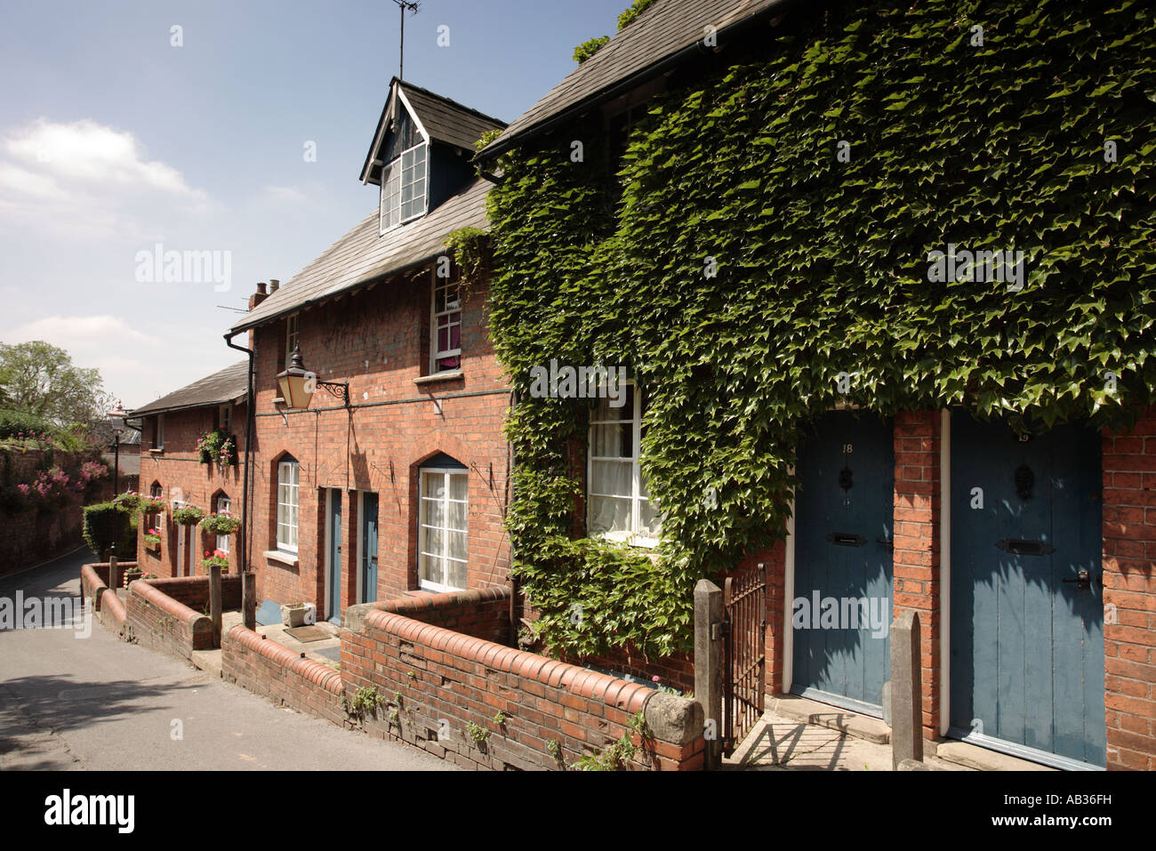 cottages in Gwynne Street, Hereford Stock Photo Alamy
