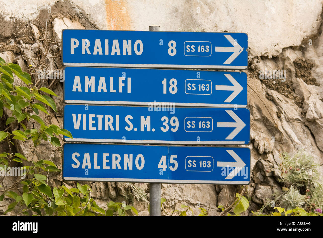 Distance Sign On Road Mileage distance sign on highway hi-res stock photography and images ...