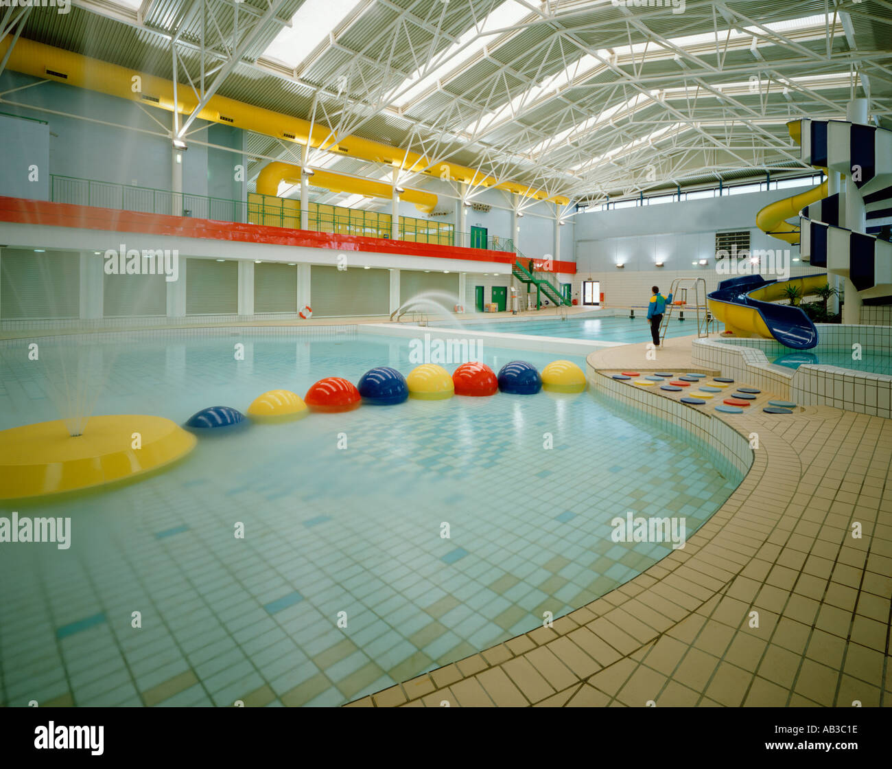 Leisure centre hi-res stock photography and images - Alamy