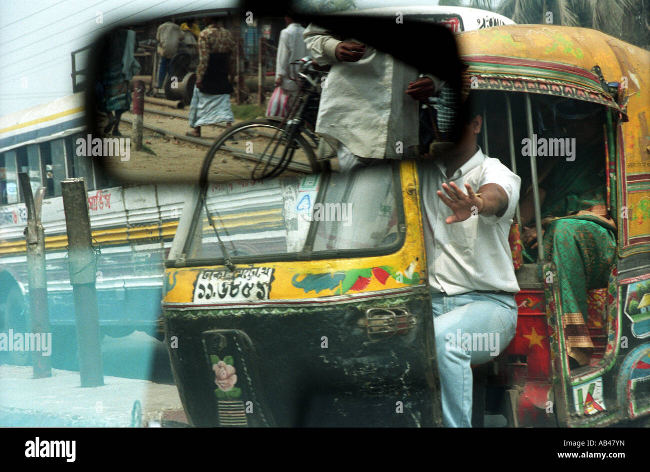 Auto rickshaw driver dhaka bangladesh hi-res stock photography and ...