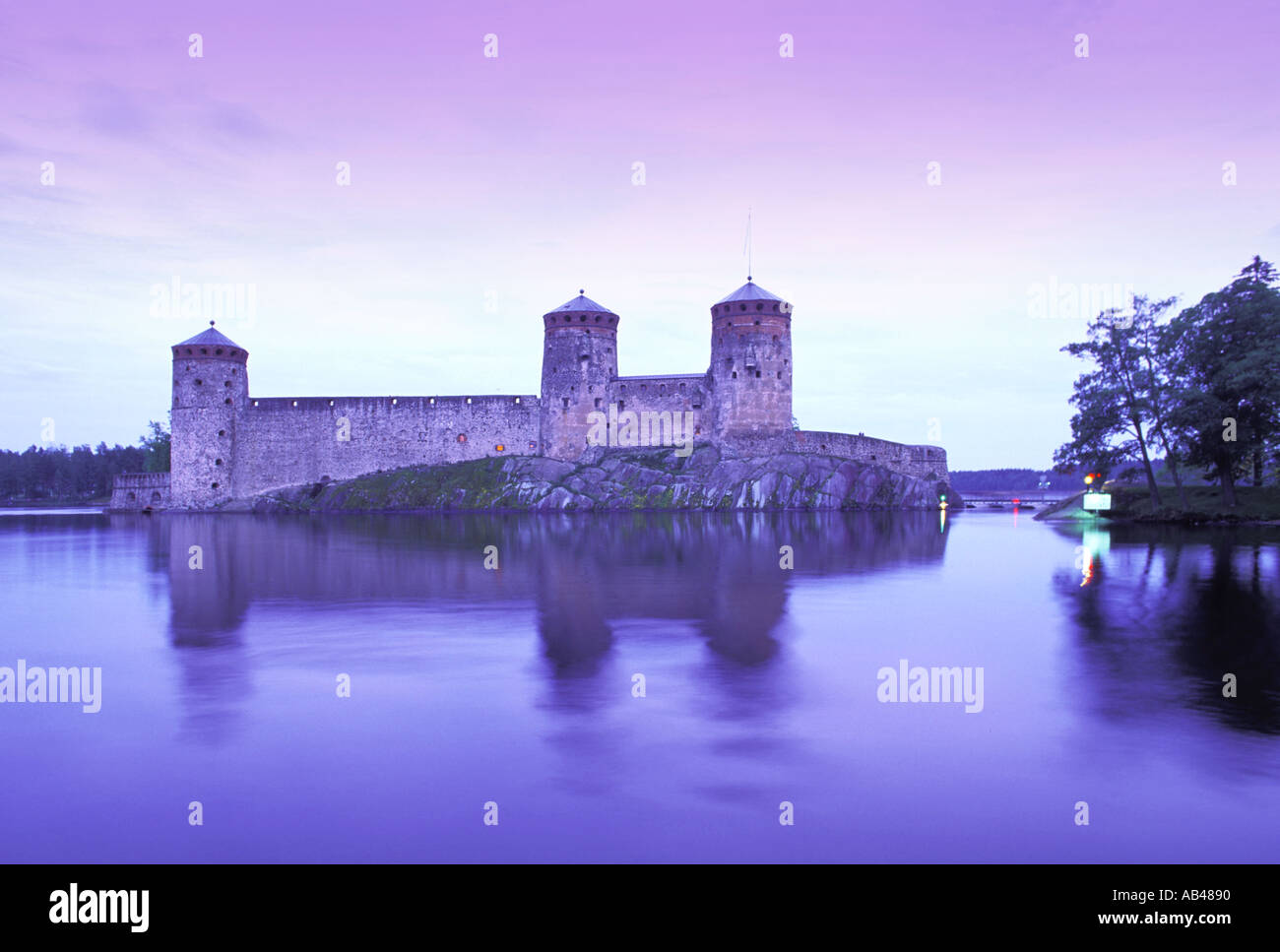finland-saimaa-lakelands-town-savonlinna-castle-olavinlinna-1475-stock