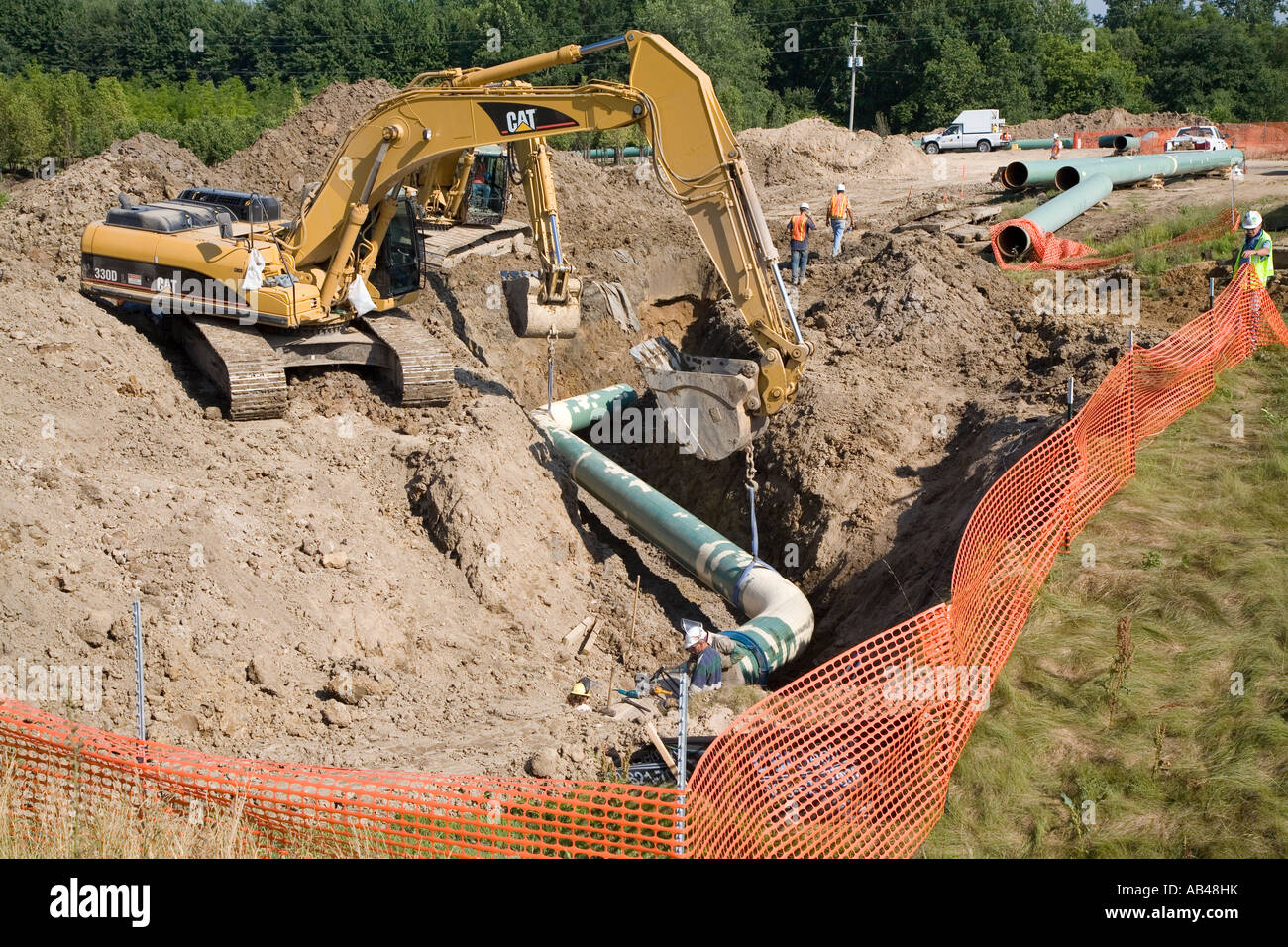 Grand Rapids Michigan Workers build a natural gas pipeline for DTE