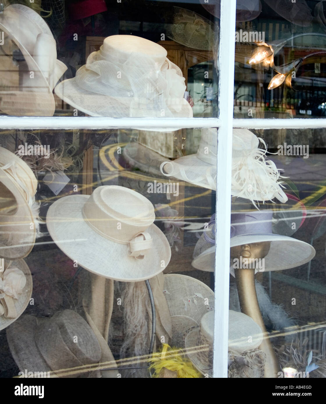 hat shop bath