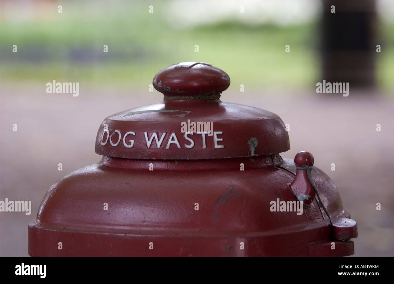 dog poop scoop waste bin Stock Photo Alamy