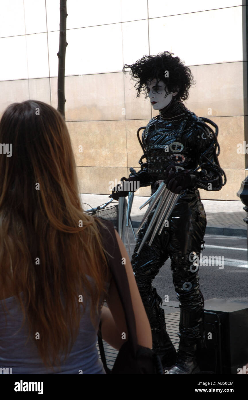 Edward scissorhands makeup hi-res stock photography and images - Alamy