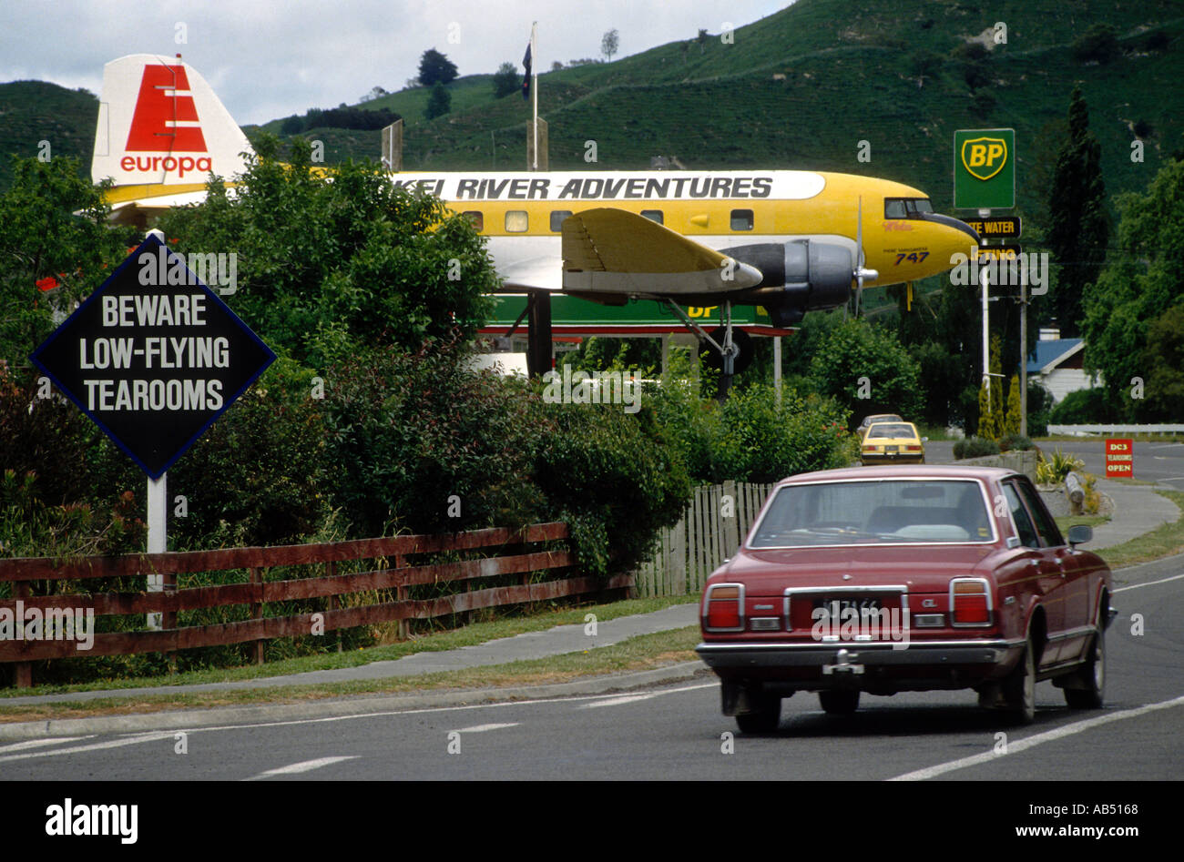 November 1989 South Island New Zealand An old plane converted to a roadside cafe Stock Photo