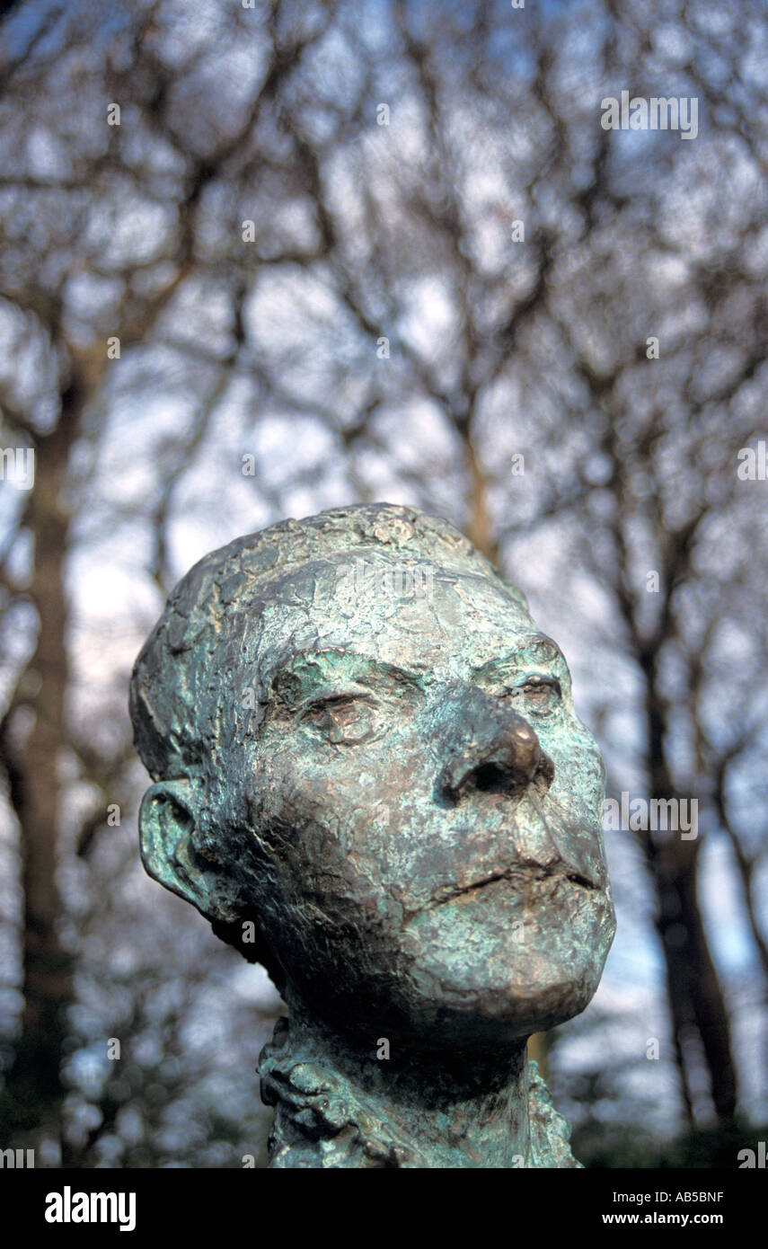 Bronze head sculpture in a park in Warrington, Cheshire, England. Stock Photo