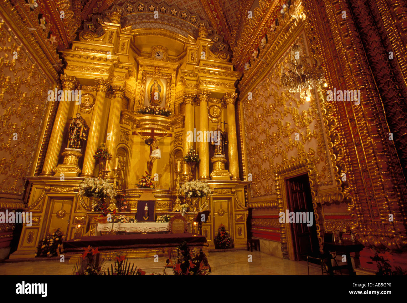main altar, altar, altarpiece, Sanctuary of Our Lady of Guadalupe, city of Morelia, Morelia, Michoacan State, Mexico Stock Photo