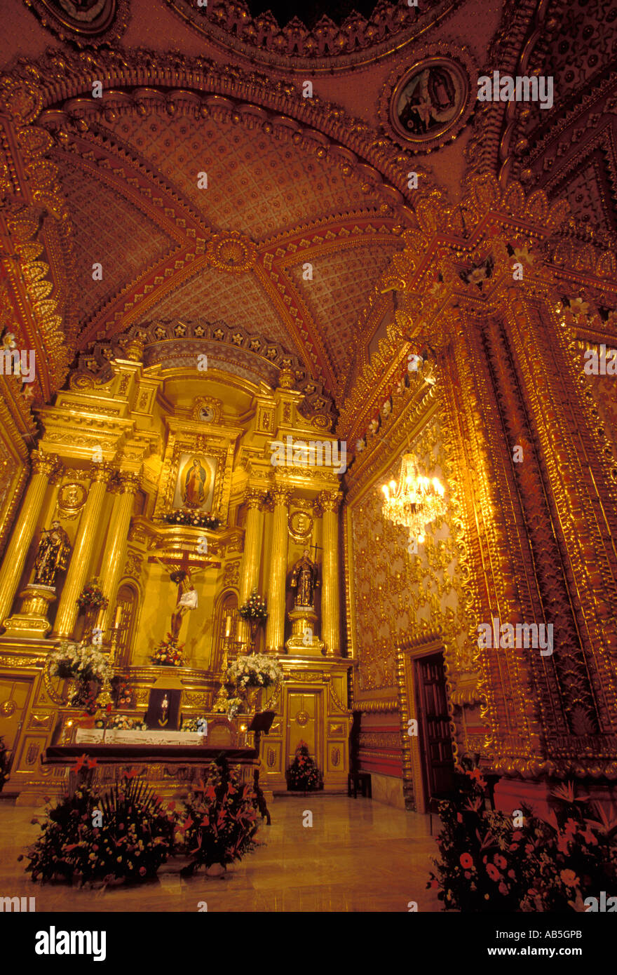 main altar, altar, altarpiece, Sanctuary of Our Lady of Guadalupe, city of Morelia, Morelia, Michoacan State, Mexico Stock Photo