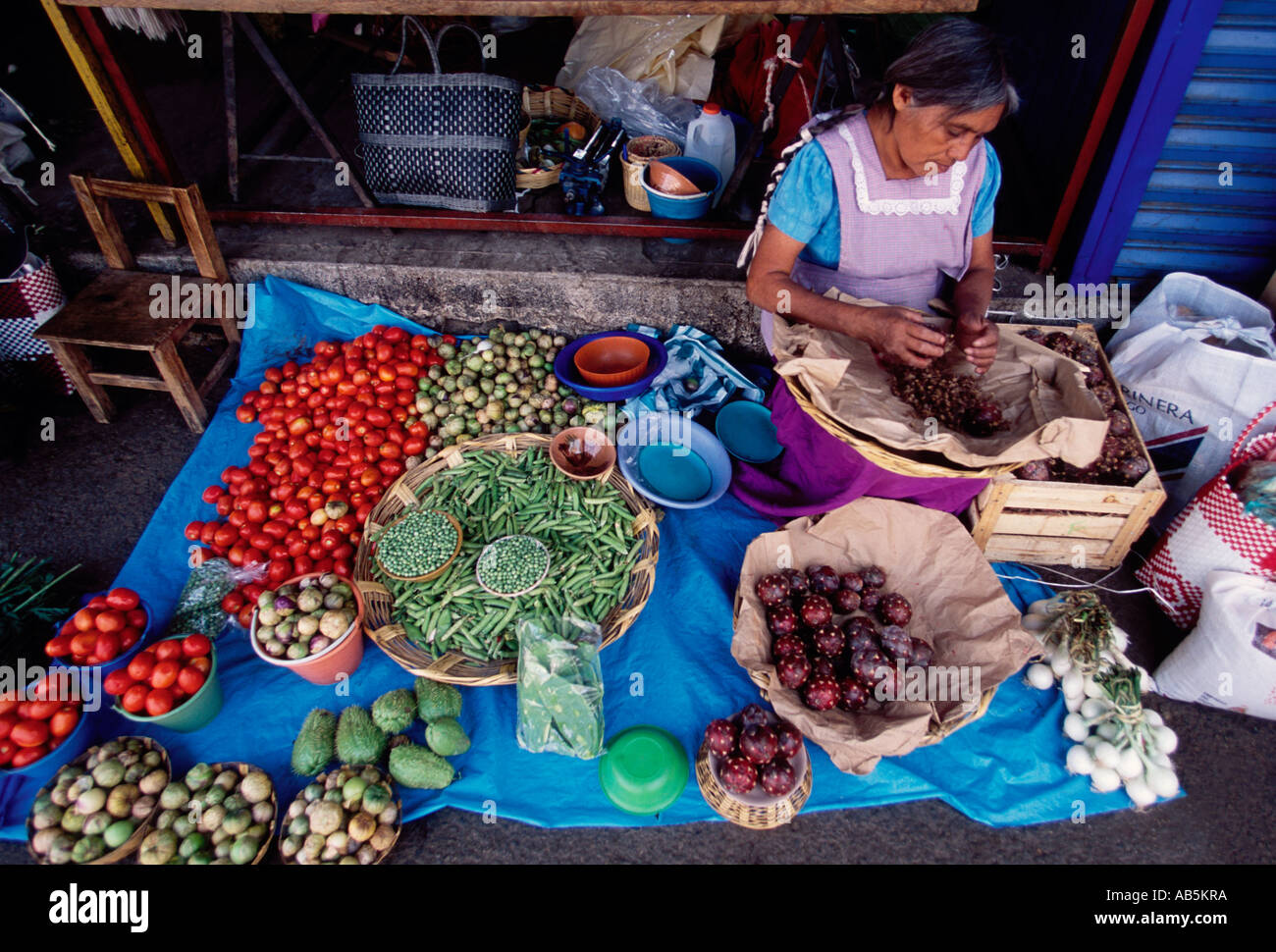 1, one, Mexican woman, Mexican fruit and vegetable vendor, Saturday