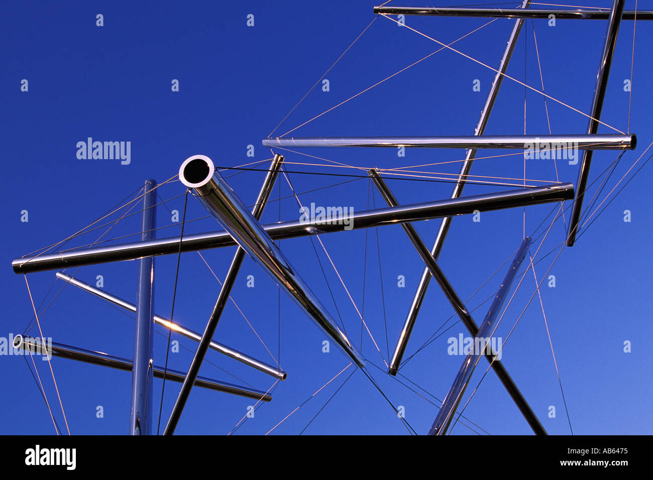 Missouri Kansas City Wire And Chrome Metal Sculpture At 2600 Grand
