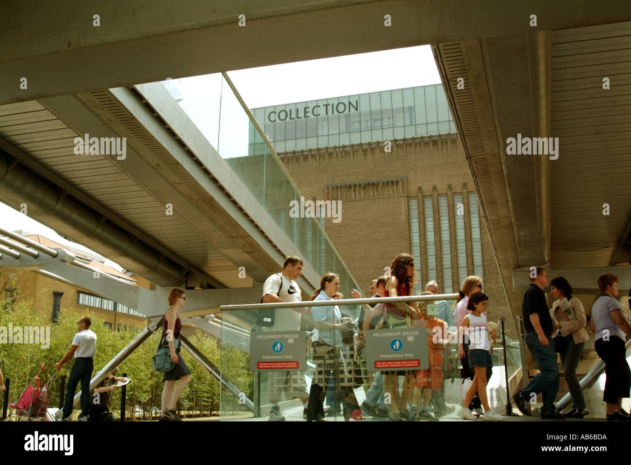 London Tate Modern Art Gallery Stock Photo Alamy   London Tate Modern Art Gallery AB6BDA 