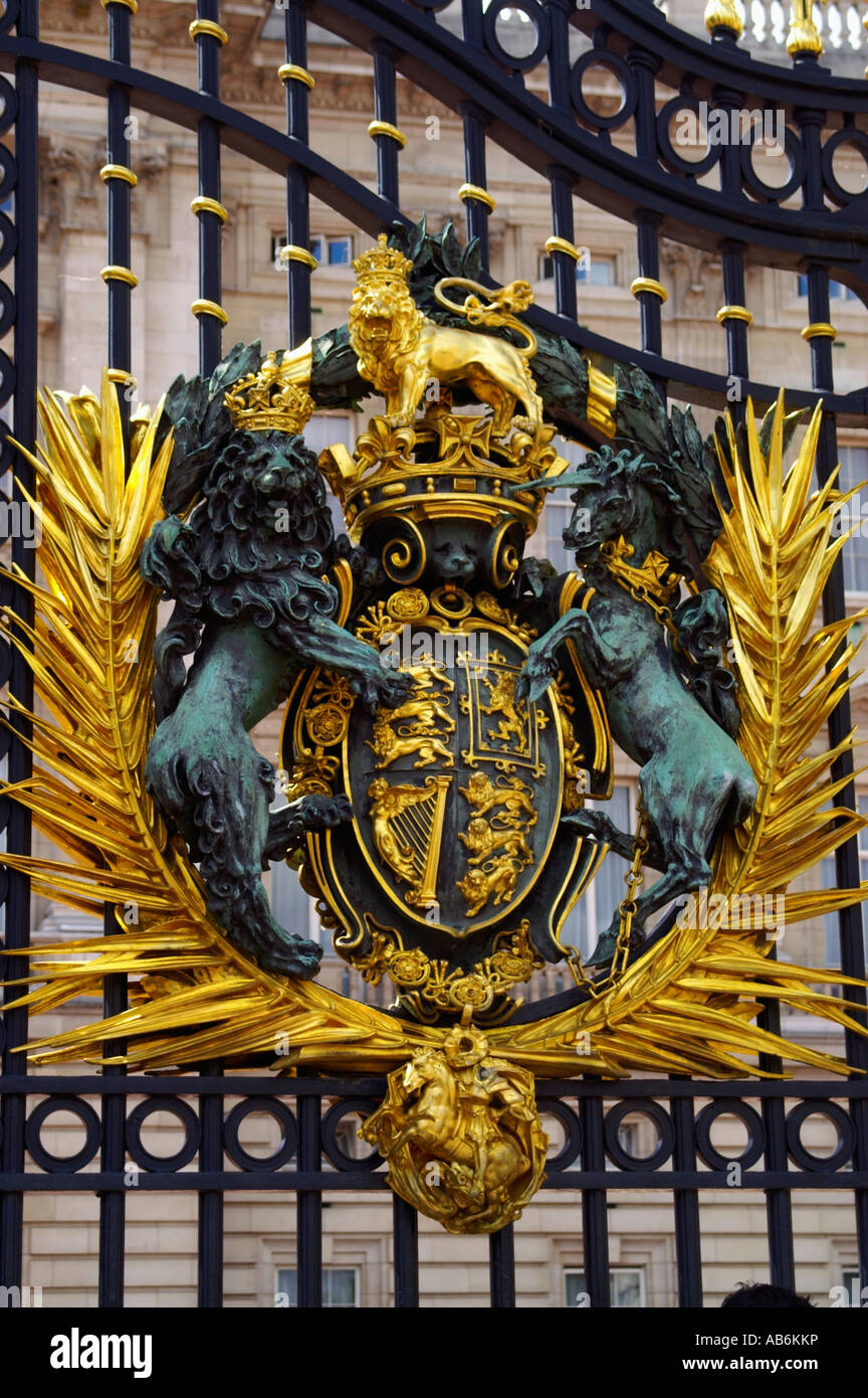 Buckingham Palace gates Westminster London England UK Stock Photo
