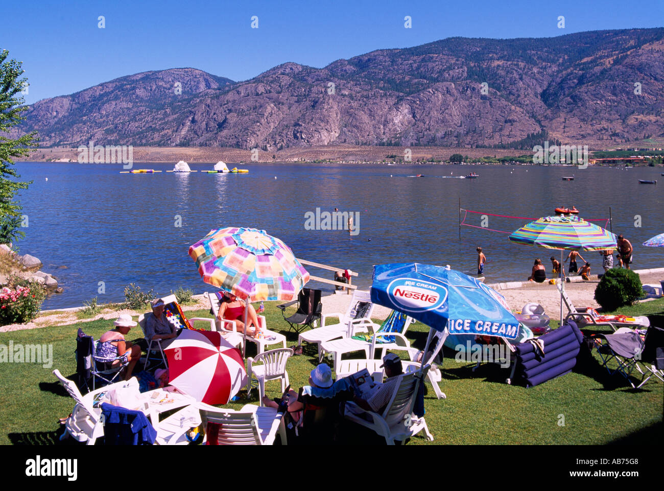 Osoyoos British Columbia Canada Summer Activities On Beach At Osoyoos Lake South Okanagan Valley Stock Photo Alamy