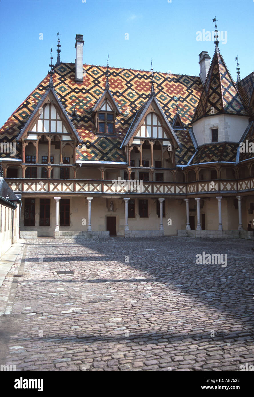 The Hôtel Dieu at Beaune Stock Photo Alamy