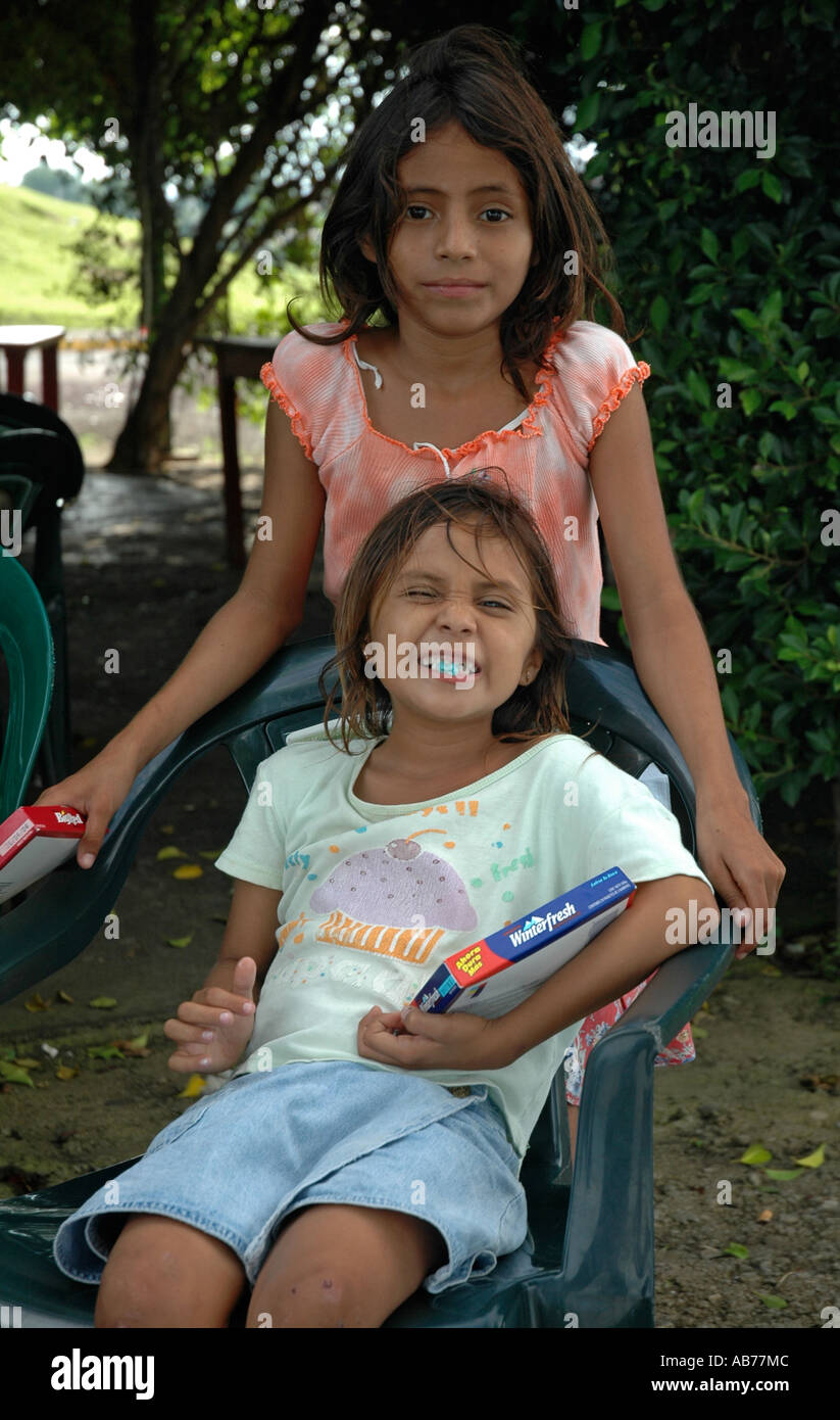 Vendor girls close to Malecon of Managua, shore of Lake Xolotlan, Managua, Nicaragua, Central America Stock Photo