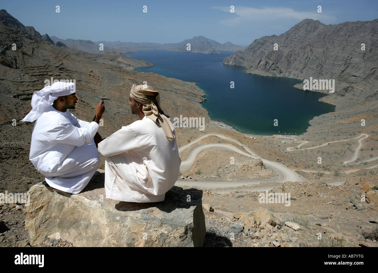 Omn sultanat oman enclave musandam hi-res stock photography and images ...