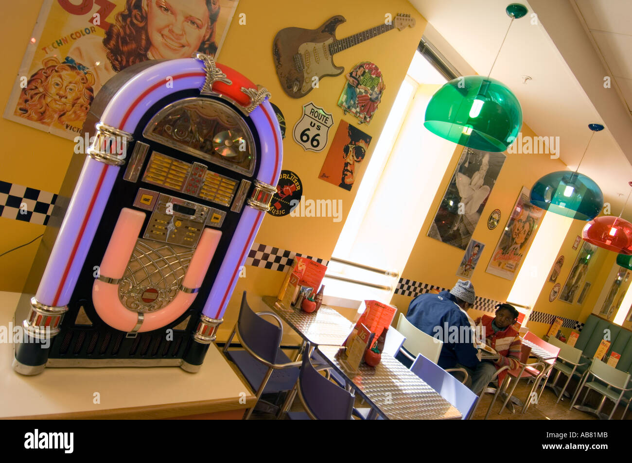 american style diner Dee s Diner in debenhams Stock Photo Alamy