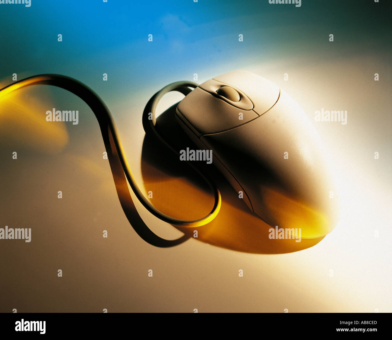 Mouse image of computer hi-res stock photography and images - Alamy