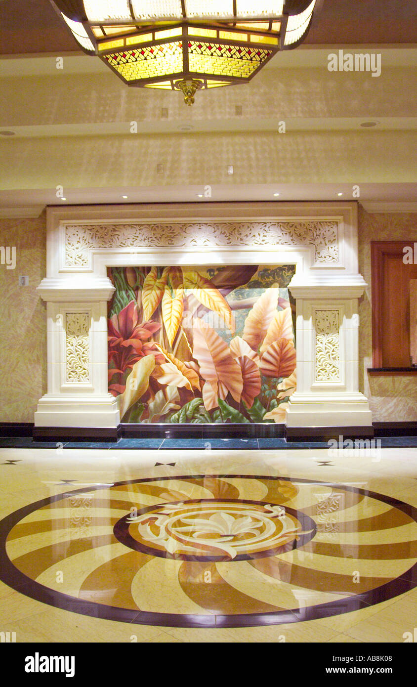 Lobby of Mandalay Bay Resort in Las Vegas Stock Photo - Alamy