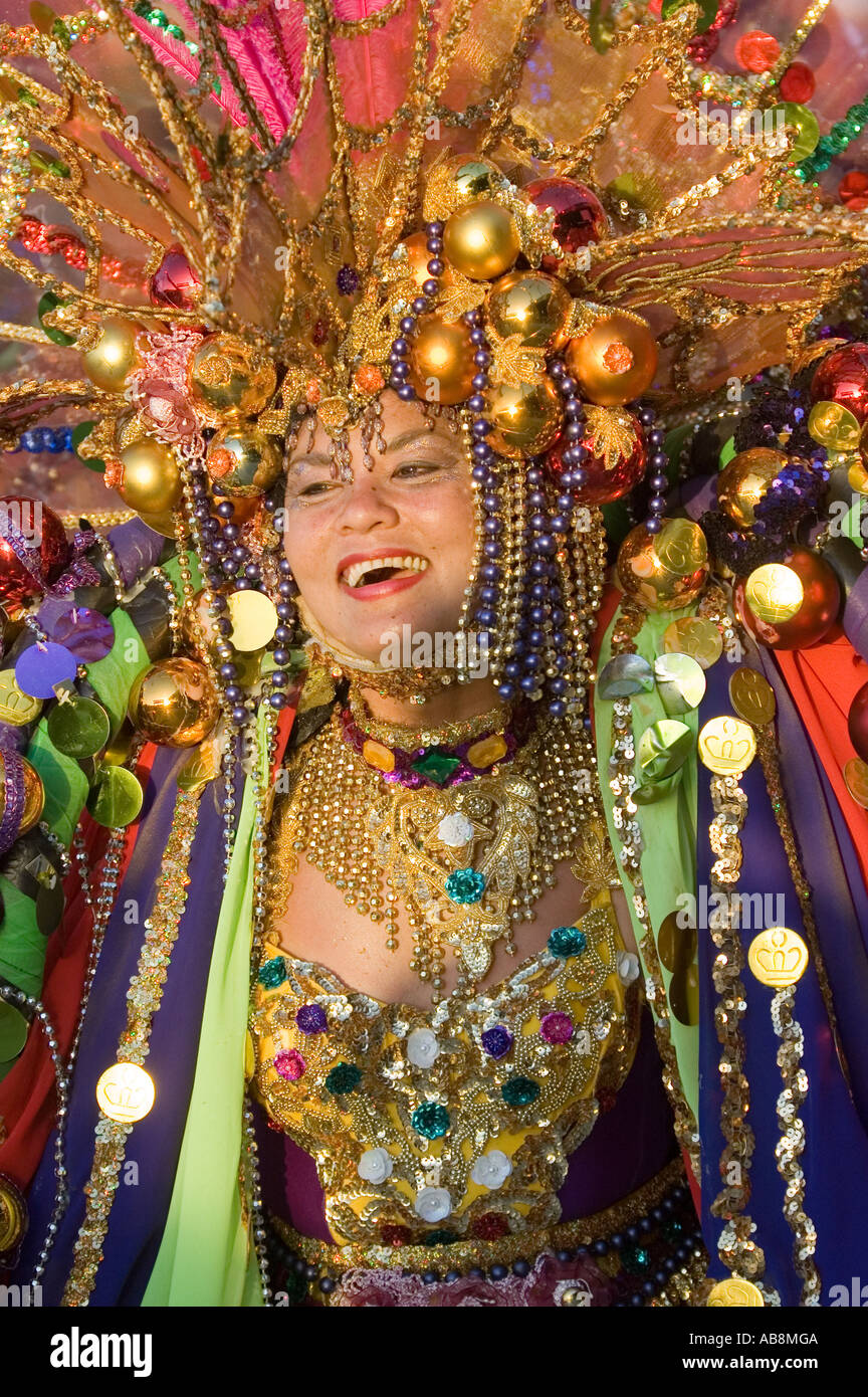 Carnival costumes hi-res stock photography and images - Alamy