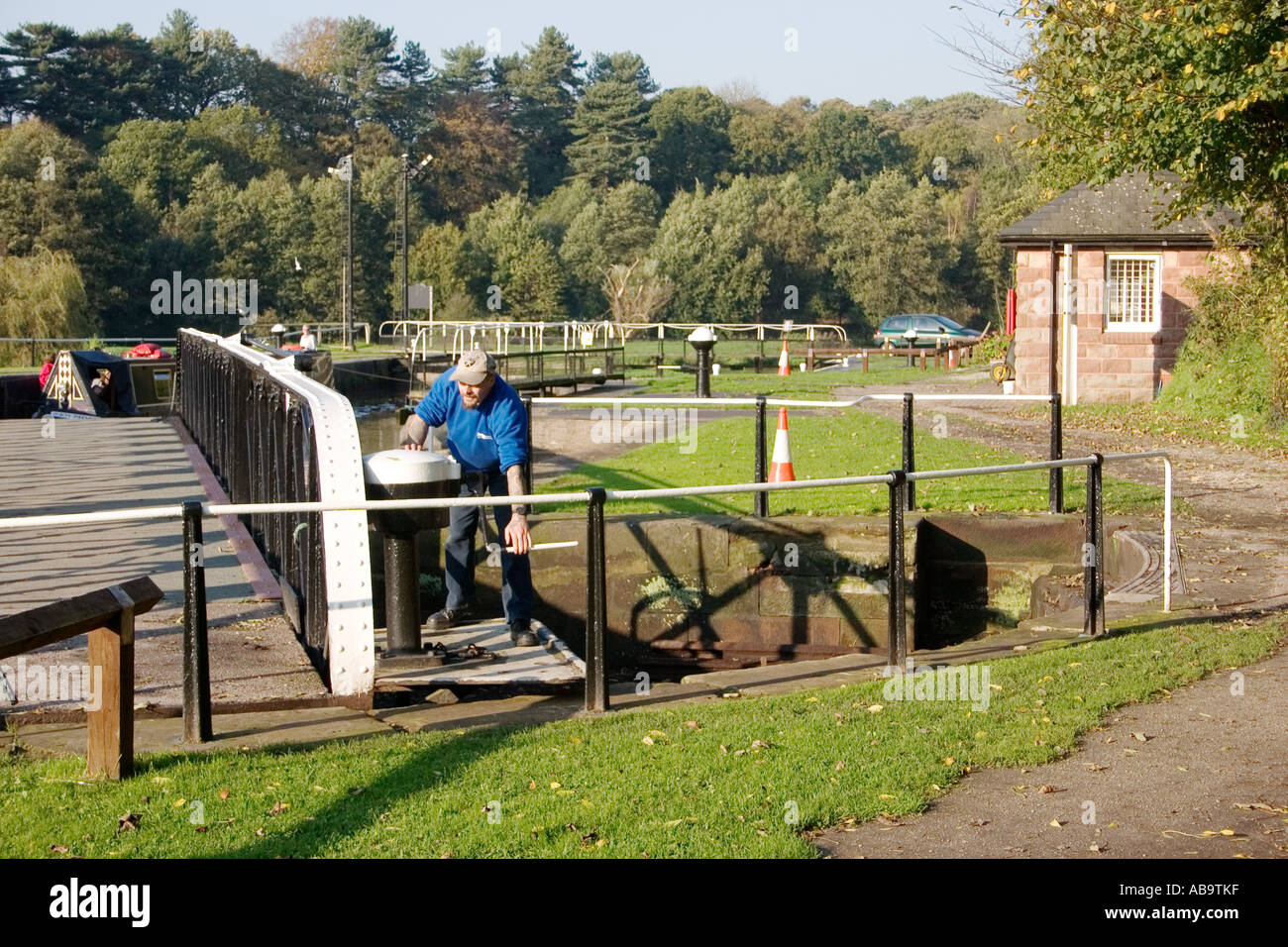 Cheshire canal worker hi-res stock photography and images - Alamy