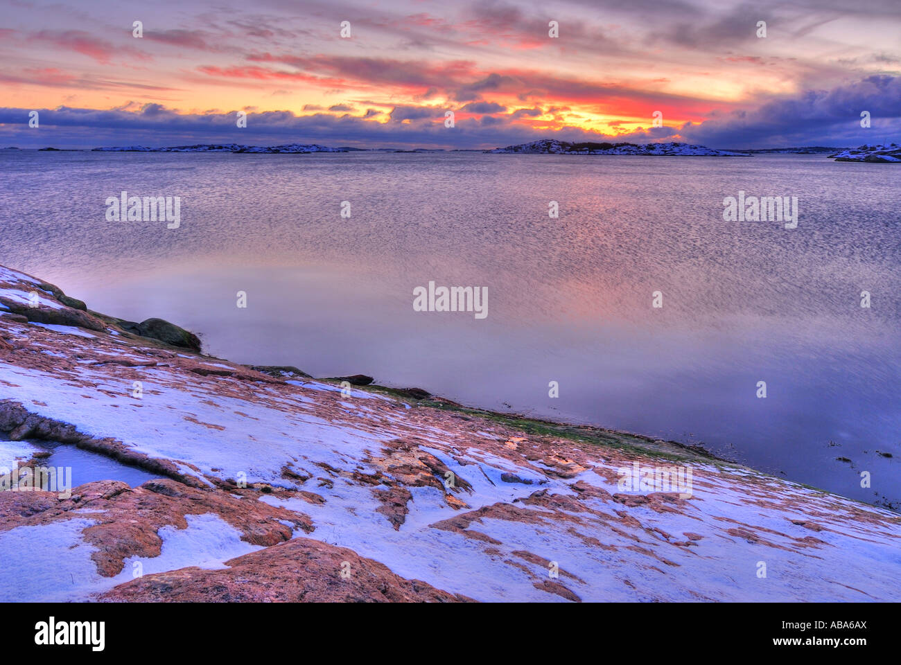 Colorful sunset ocean coast hi-res stock photography and images - Alamy