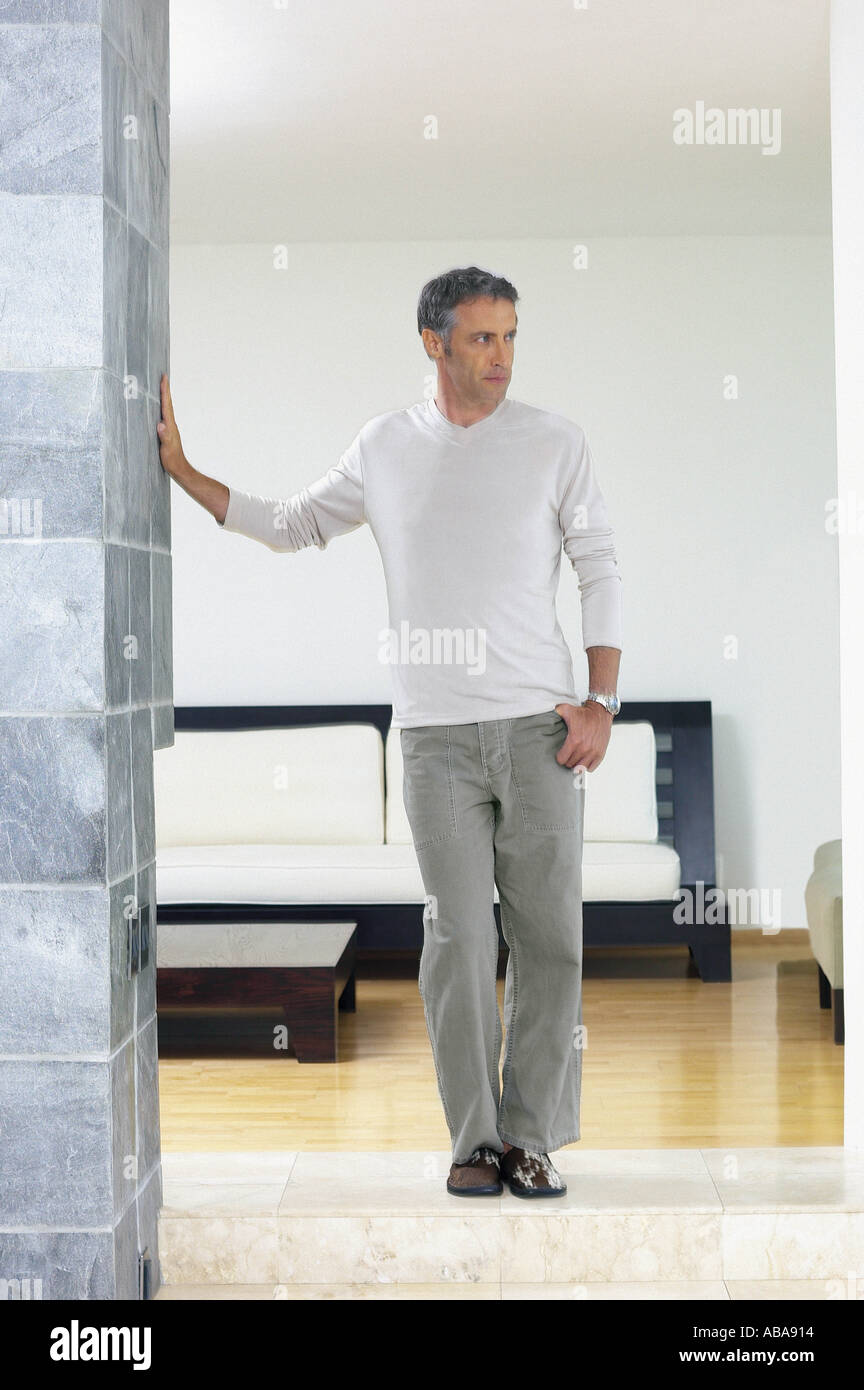 Stand alone structure hi-res stock photography and images - Alamy