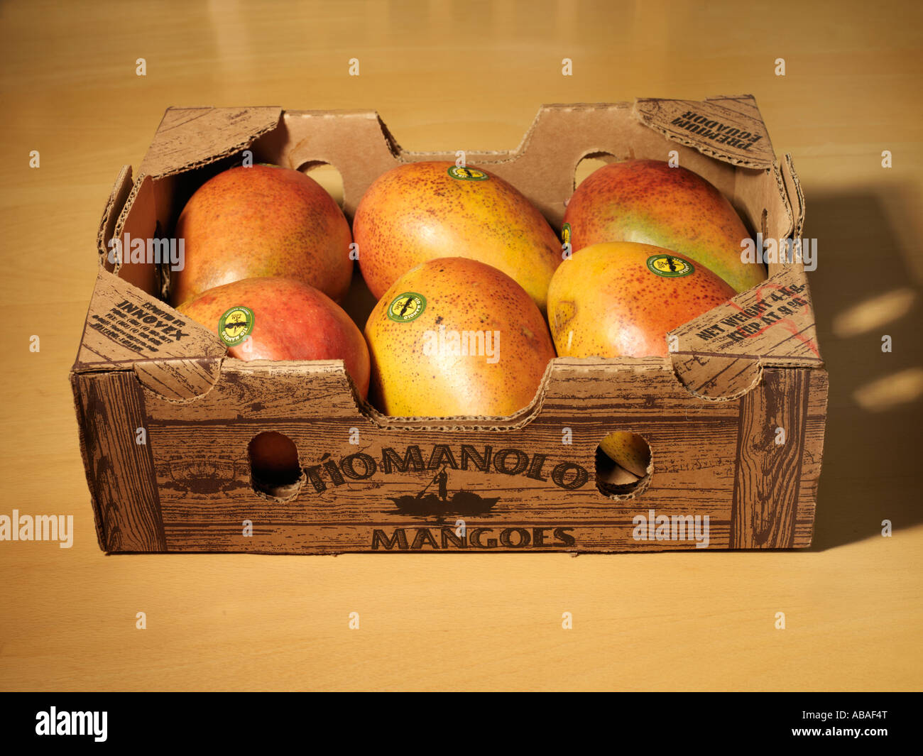 Mangoes in a Box from Ecuador Stock Photo Alamy
