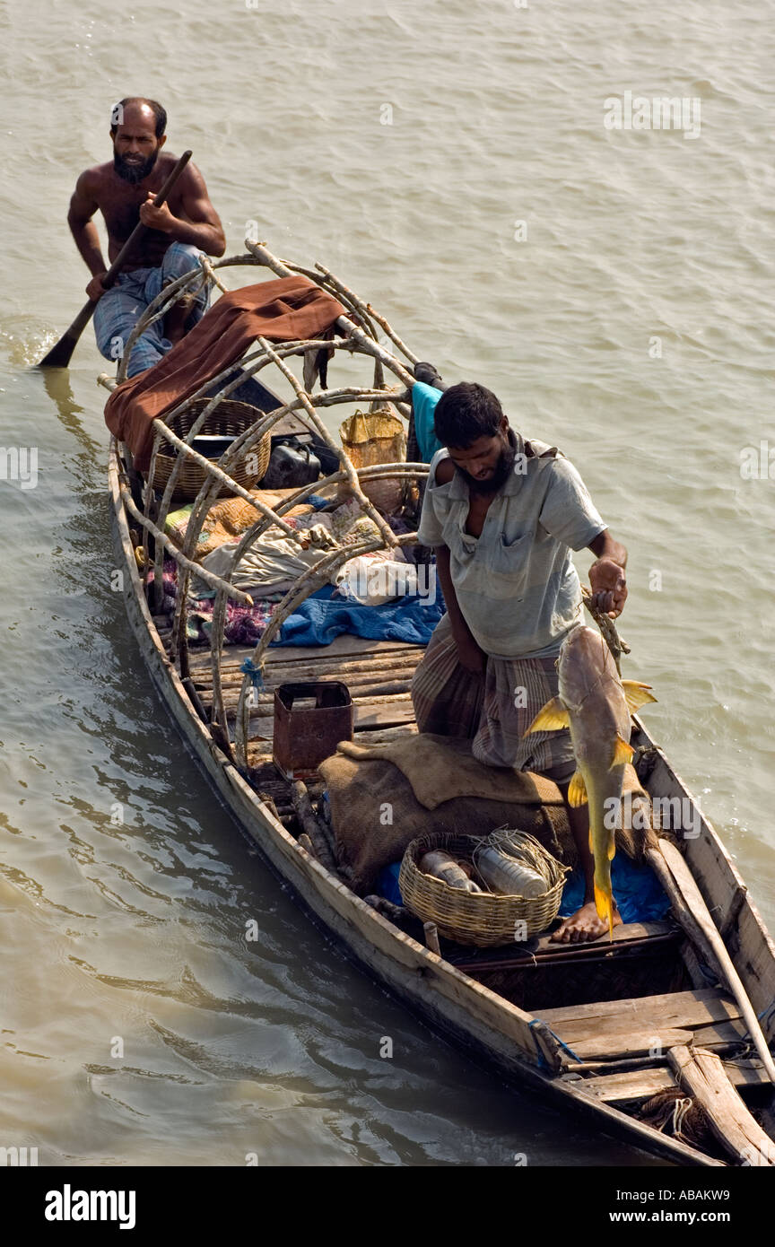 Bangladesh fish hires stock photography and images Alamy