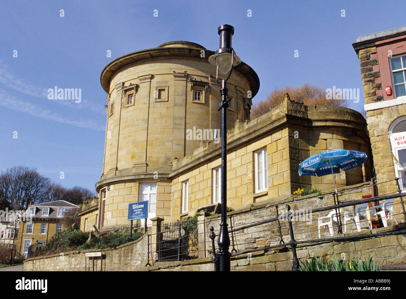 Scarborough rotunda hi-res stock photography and images - Alamy
