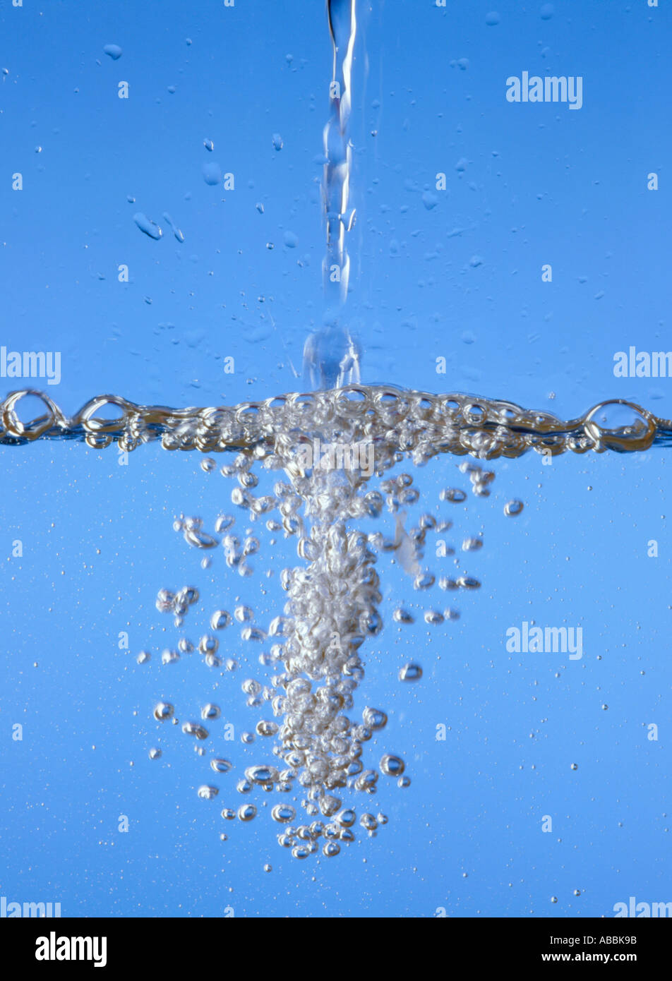 Oxygenate water hi-res stock photography and images - Alamy