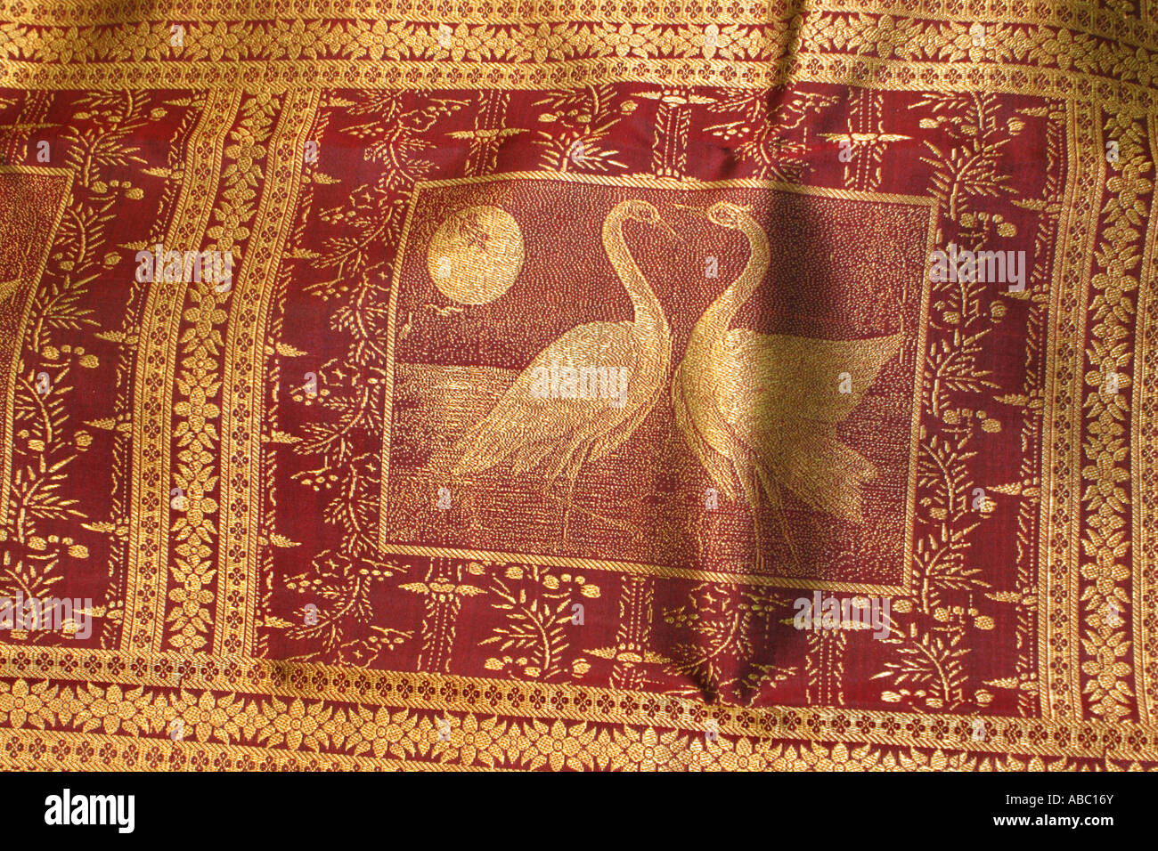 Sari pattern hi-res stock photography and images - Alamy