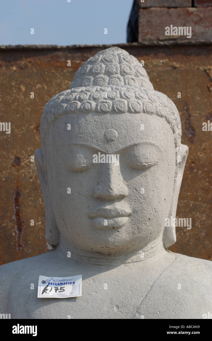 Garden salvage hires stock photography and images Alamy