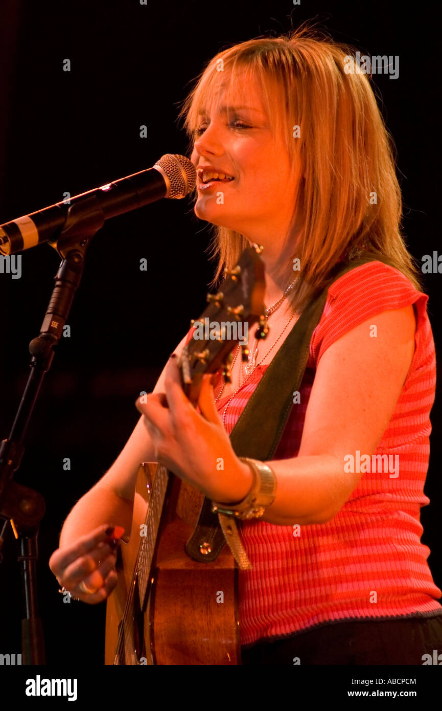 Sinead Quinn at st patricks day 2003 in birmingham Stock Photo Alamy