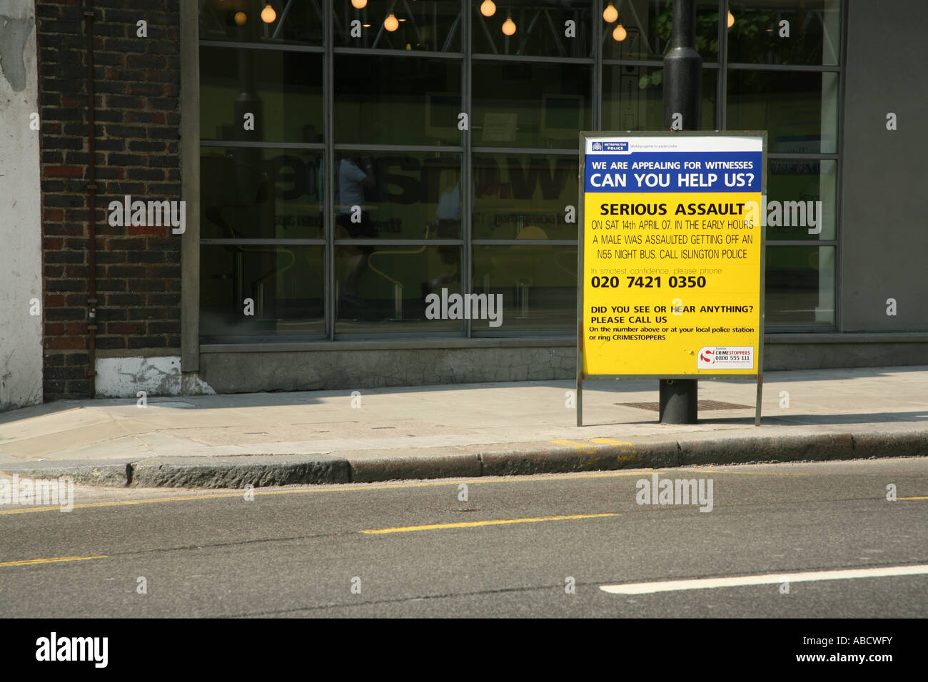 Appealing Sign Witness appeal signs, Shoreditch, London Stock Photo - Alamy
