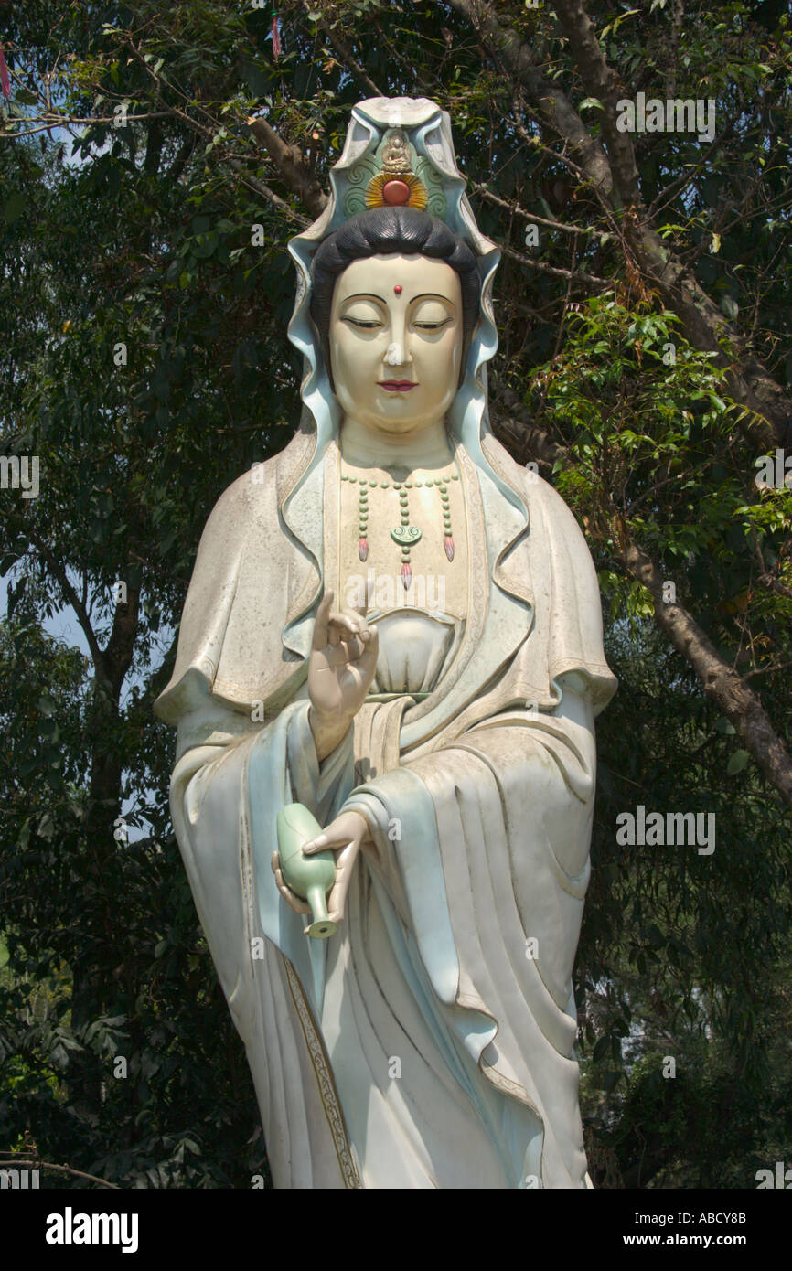 statue of goddess kwan yin Stock Photo Alamy